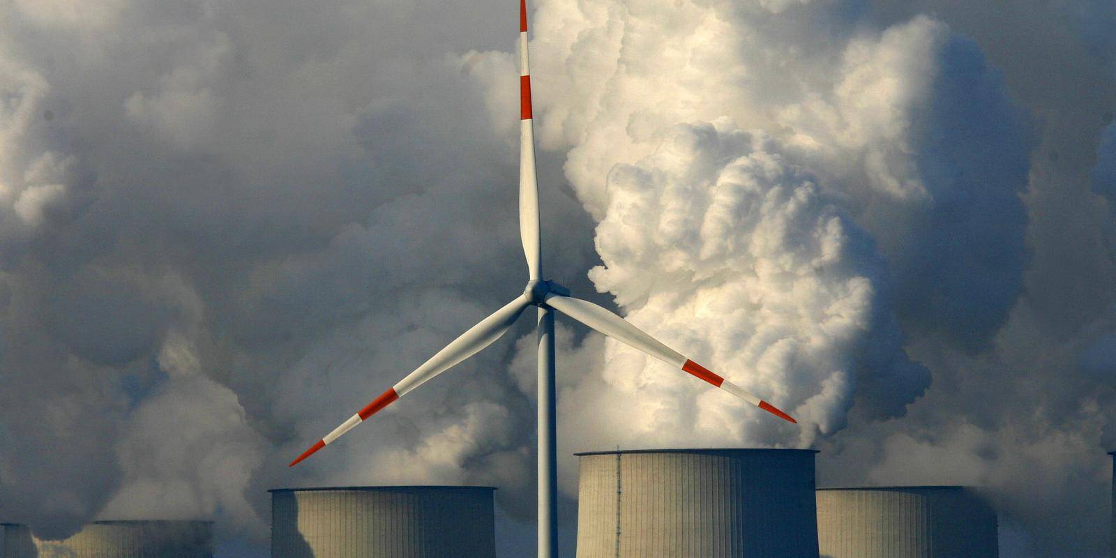 Turbine in front of chimney