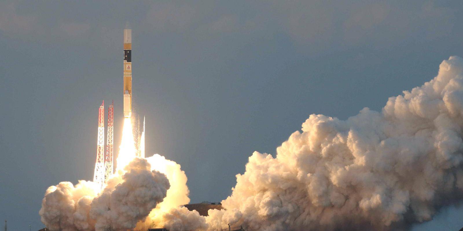 Japan JAXA rocket launch carrying ASTRO-H satellite