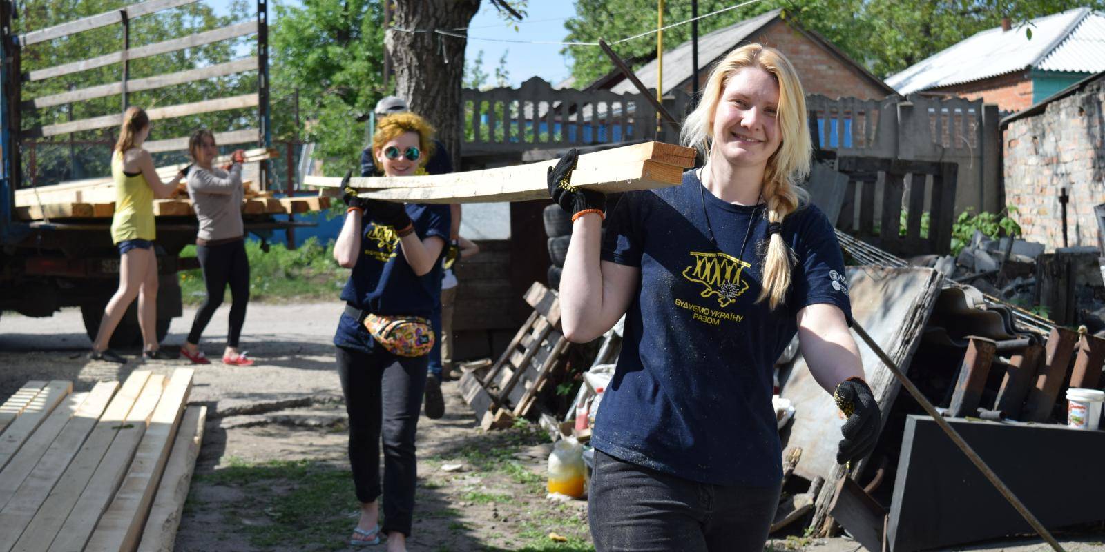 Volunteer camp in Kropyvnytskyi, Ukraine, 2017. Volunteers help reconstruct a house belonging to an activist who had helped the Ukrainian Armed Forces. Photo: Lviv Education Foundation