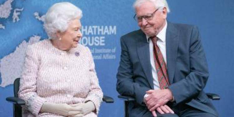 Attenborough and Queen at the CH Prize