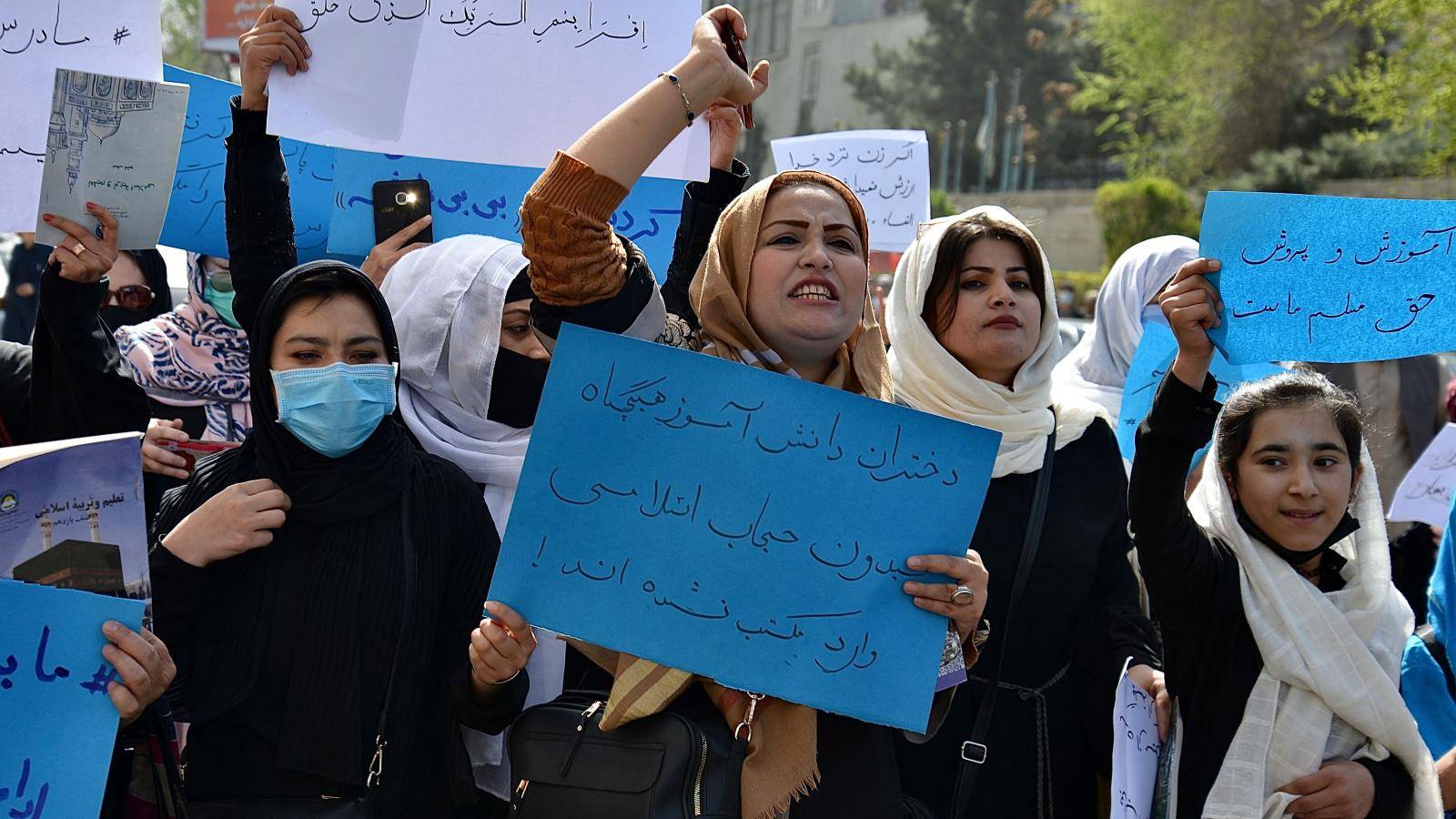 Women’s rights under threat in Taliban-run Afghanistan | Chatham House ...