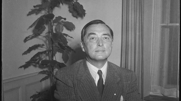 Headshot of Count Richard Coudenhove-Kalergi