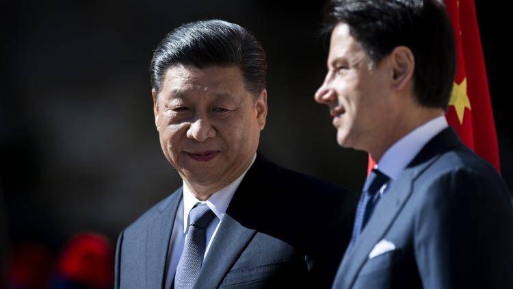 Italian Premier Giuseppe Conte meets Chinese President Xi Jinping before signing trade agreements on the Belt and Road Initiative, on 23 March 2019 in Rome, Italy.
