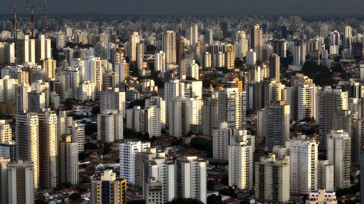 Sunset over São Paulo. Photo: Nelson Almeida/AFP/Getty