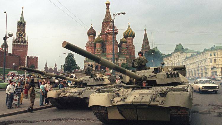 Soviet Army tanks parked near Spassky gate, an entrance to the Kremlin in Moscow's Red Square, after a coup toppled Soviet President Mikhail Gorbachev. 