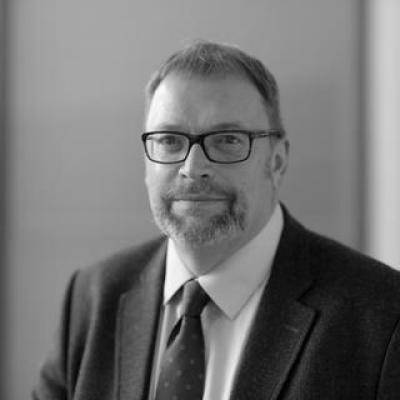 Headshot of Michael Bradshaw