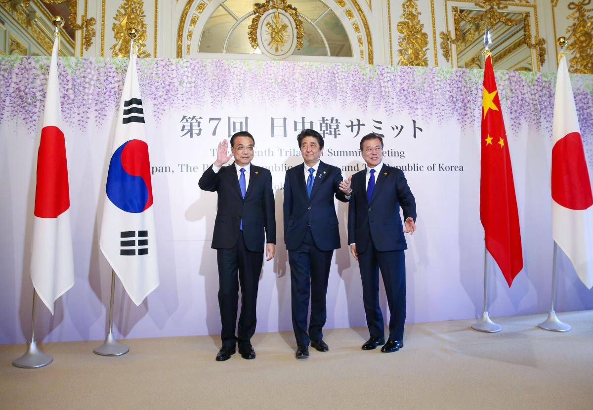 China’s Premier Li Keqiang, Japanese Prime Minister Shinzo Abe and South Korea’s President Moon Jae-in meeting at a trilateral summit on 9 May 2018 in Tokyo, Japan. Photo: Getty Images