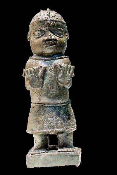 Benin Bronze sculpture of a guardian