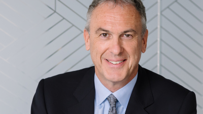 Headshot of Sir Simon Fraser