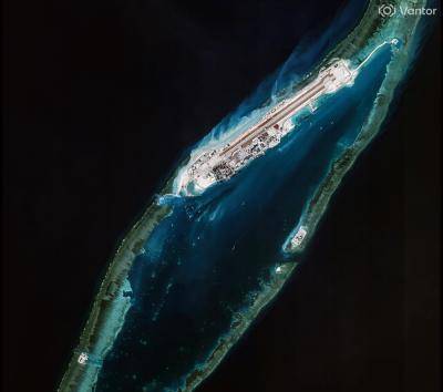 Overhead shot of a reef in the South China Sea 