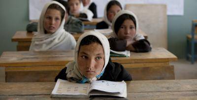 Girls attend the Markaz high school in Bamiyan, Afghanistan. Photo: Paula Bronstein/Getty Images