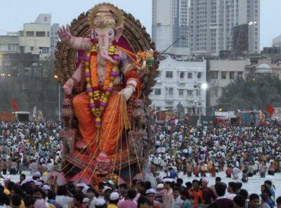Mumbai, the city where enormous deals between Gujarati diamond traders are still sealed by a simple handshake.