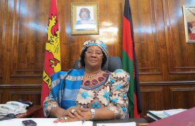 On the death of their president, Malawi's army stuck by the constitution allowing Joyce Banda to succeed him. Photo: Sudarsan Raghavan/The Washington Post