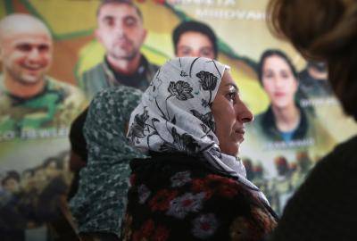 Residents take part in a commune meeting on 13 November 2015 in Derek, in autonomous Rojava, Syria. Photo by Getty Images.