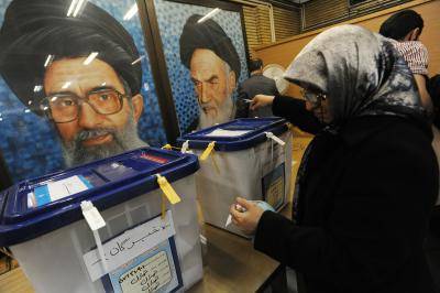 Iranians vote in key elections for parliament and the Assembly of Experts in Tehran on 26 February 2016. Photo by Getty Images.