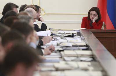 Elvira Nabiullina attends a meeting on issues of fuel and energy at the Novo-Ogaryovo state residence outside Moscow on 13 February 2013. Photo by Getty Images.