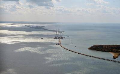 The Kerch Strait bridge under construction in 2016. Photo: Kremlin.ru.
