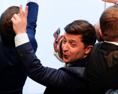 Volodymyr Zelenskyi celebrates exit polls on 21 April. Photo: Getty Images.